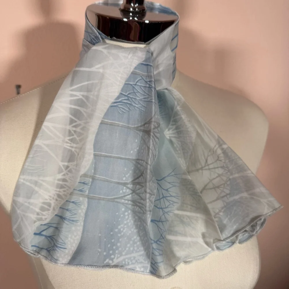 Vintage 1970’s winter tree snow Blue white polka dots Mod cravat Bow neck Scarf