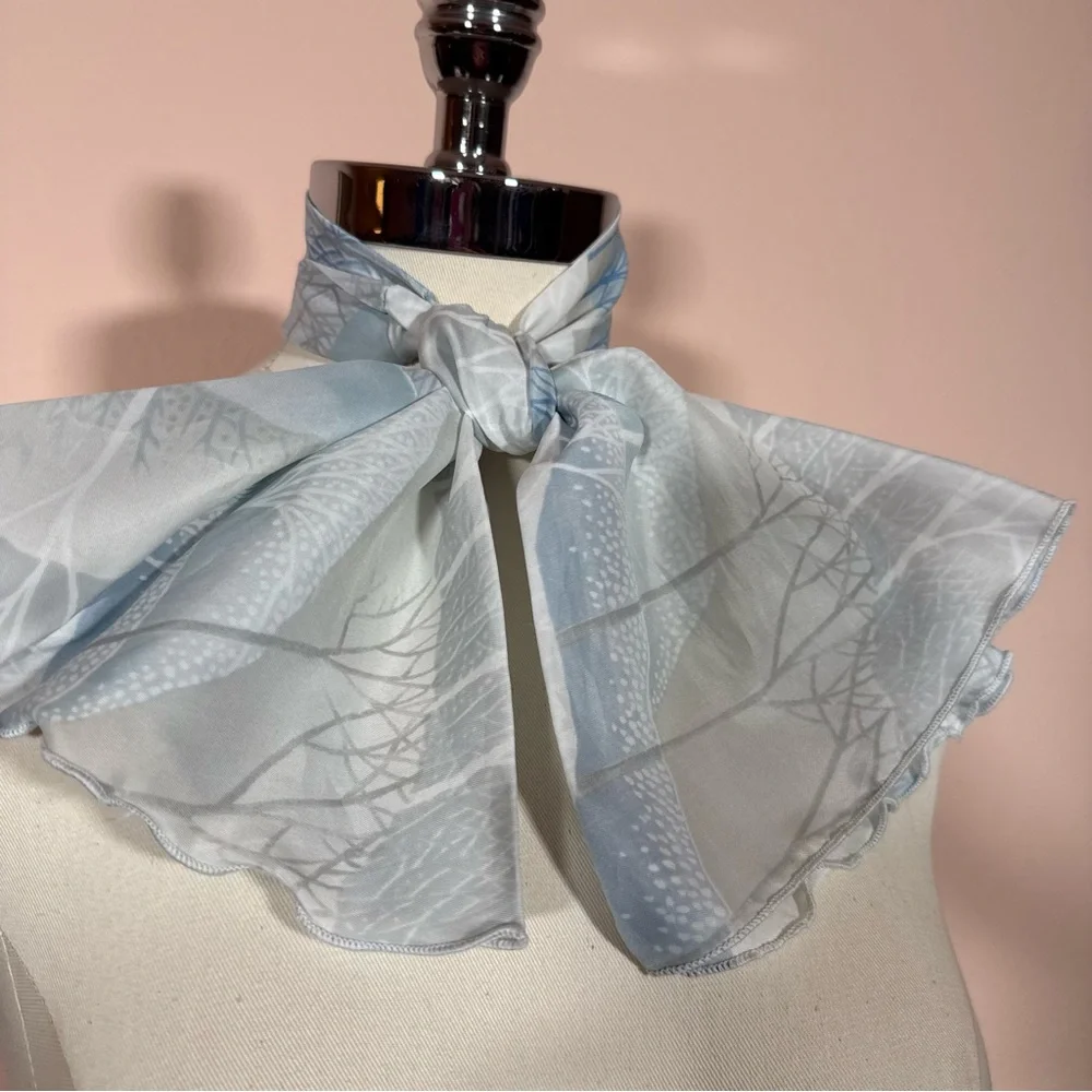 Vintage 1970’s winter tree snow Blue white polka dots Mod cravat Bow neck Scarf