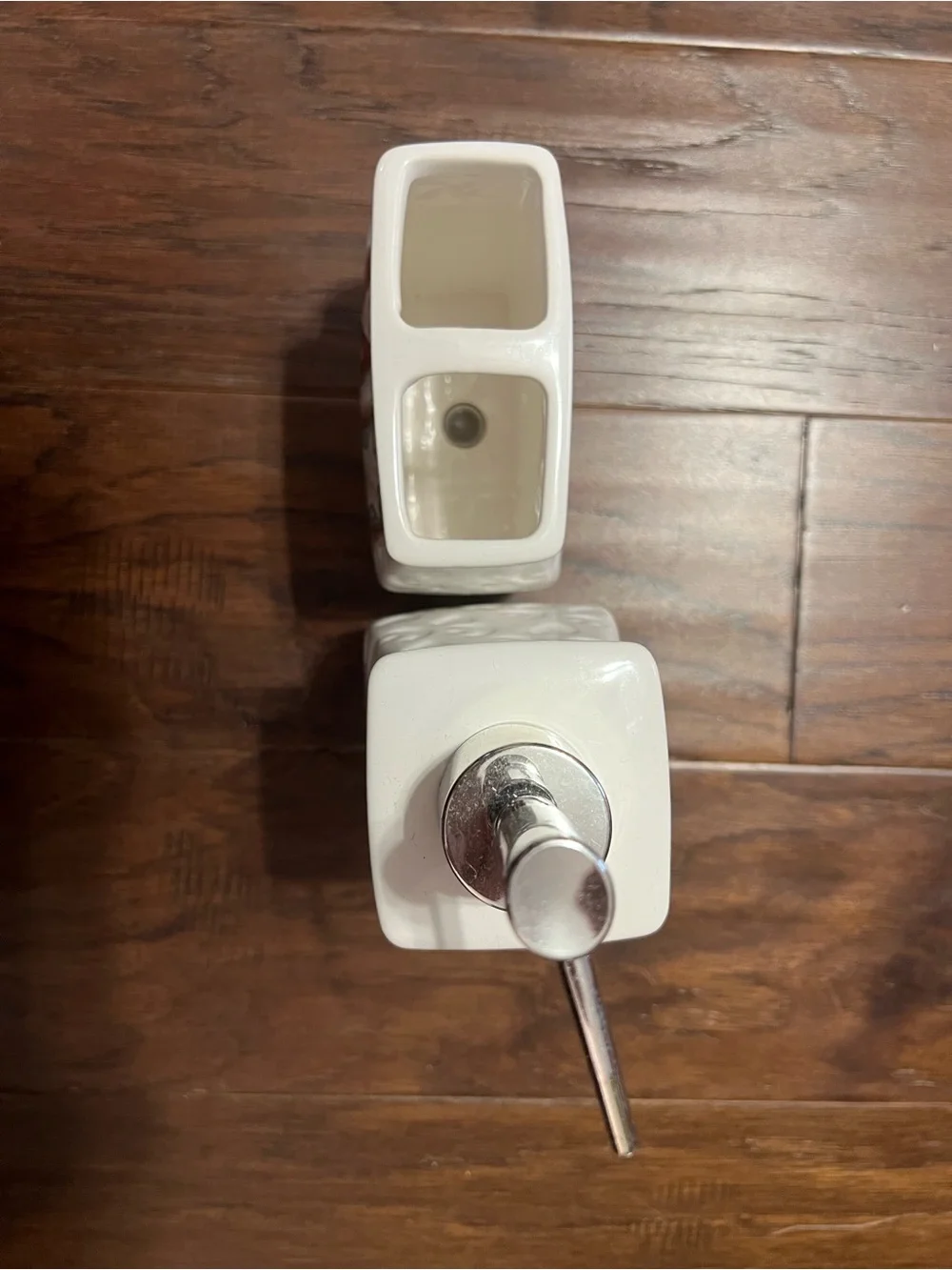 N/A displayed new toothbrush