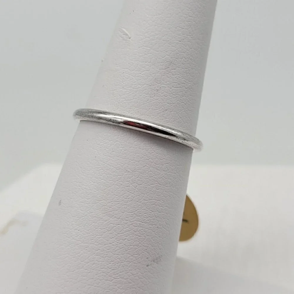 925 Sterling Silver Band Ring Size 6 Unsigned .86 Grams Tested Minimalist Simple