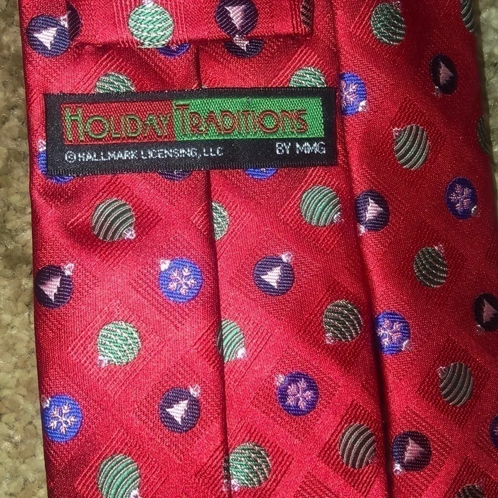 Hallmark christmas holiday 100%