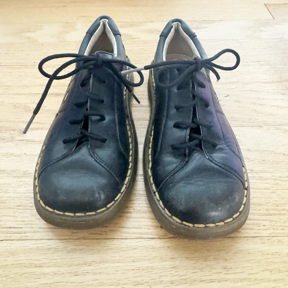 Dr. Martens very nice