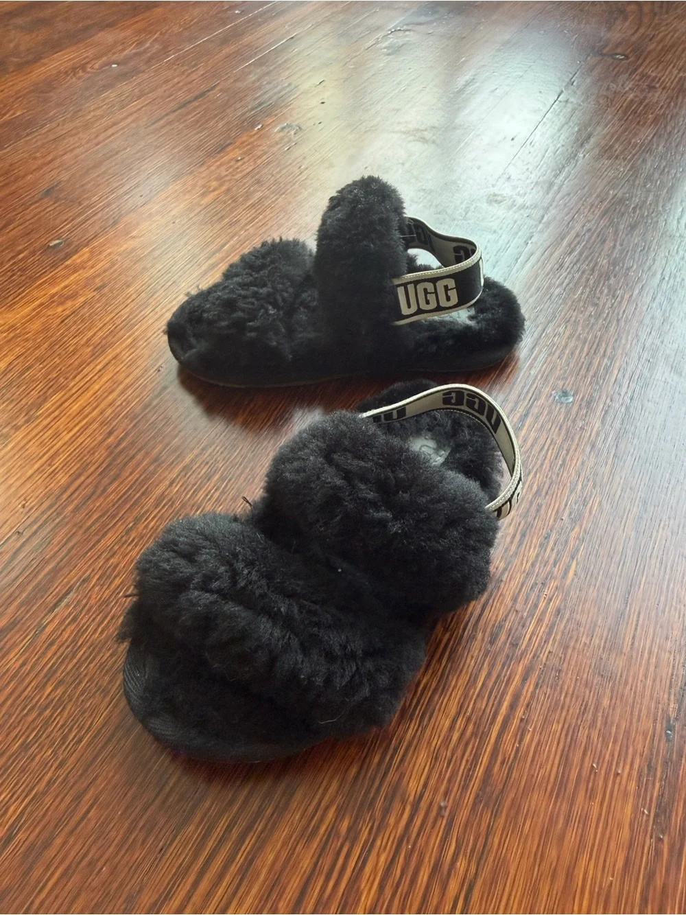 UGG two fuzzy