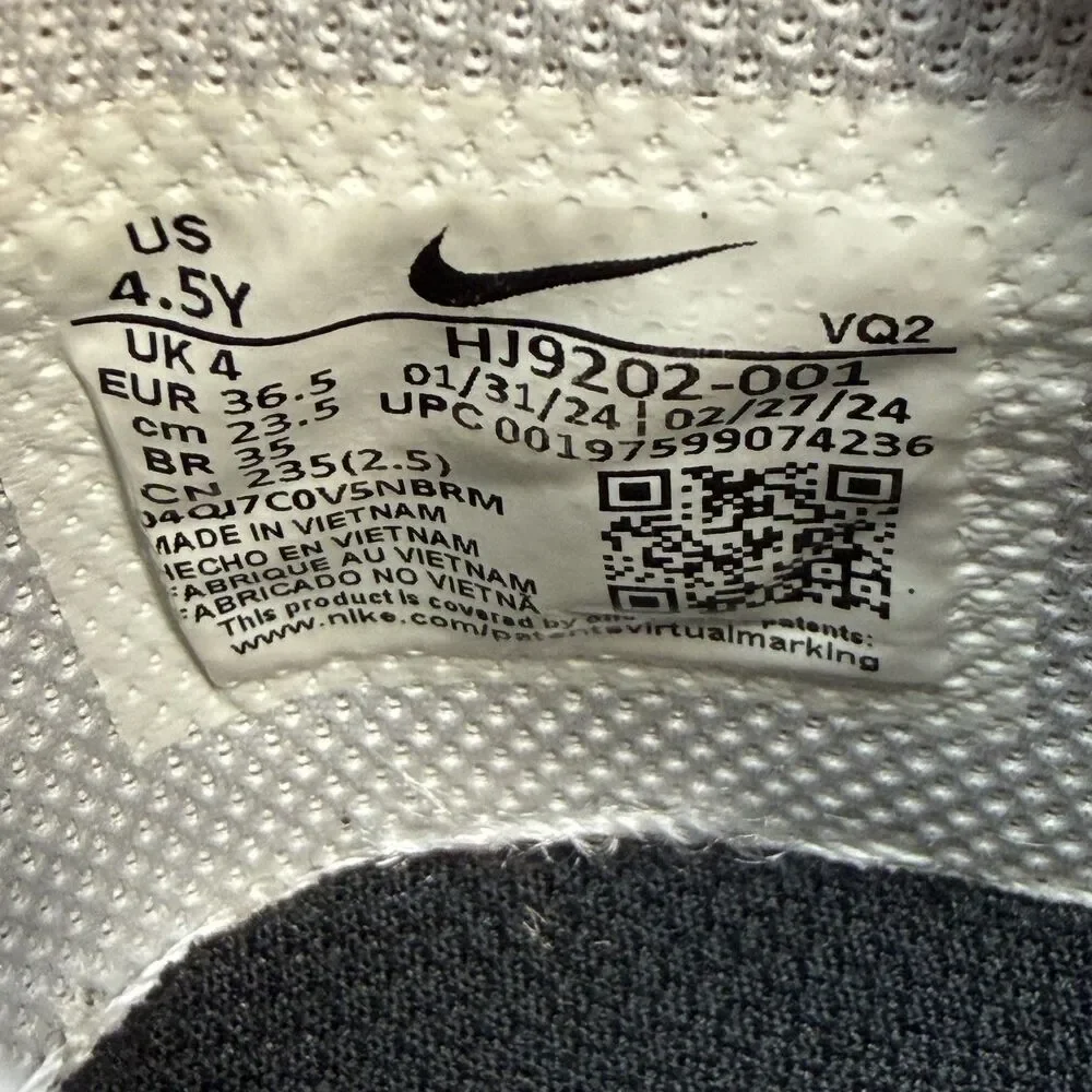 Nike Dunk Low Shoes Boys Size 4.5Y Black White Basketball Sneakers HJ9202-001