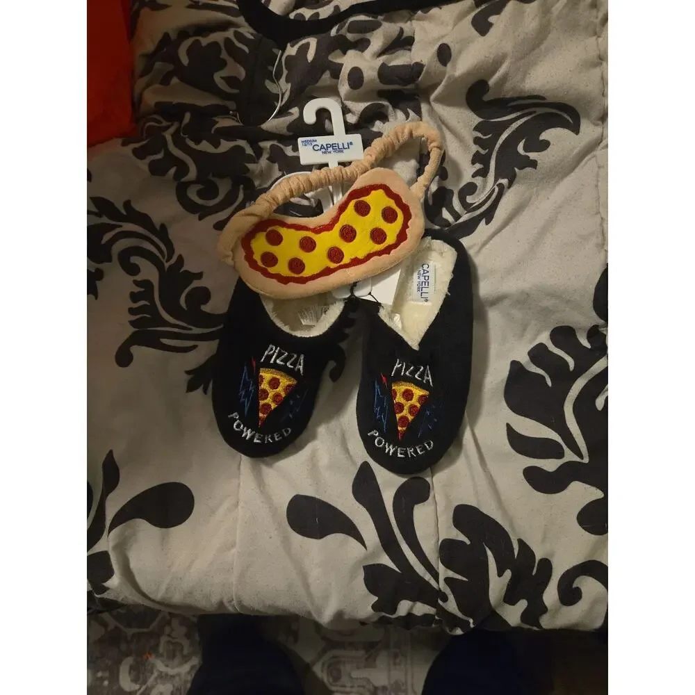 Capelli New York Pizza Powered Slipper and Eye Mask Set