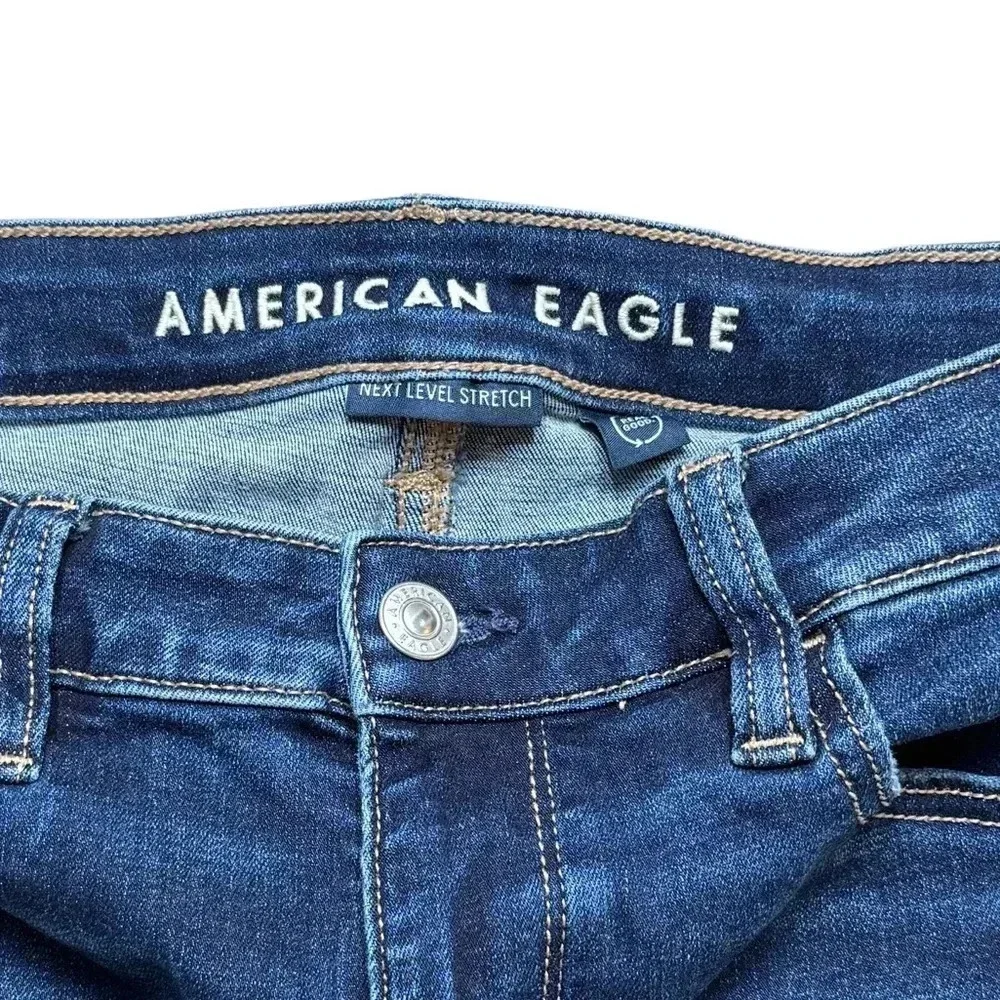 {American Eagle} 