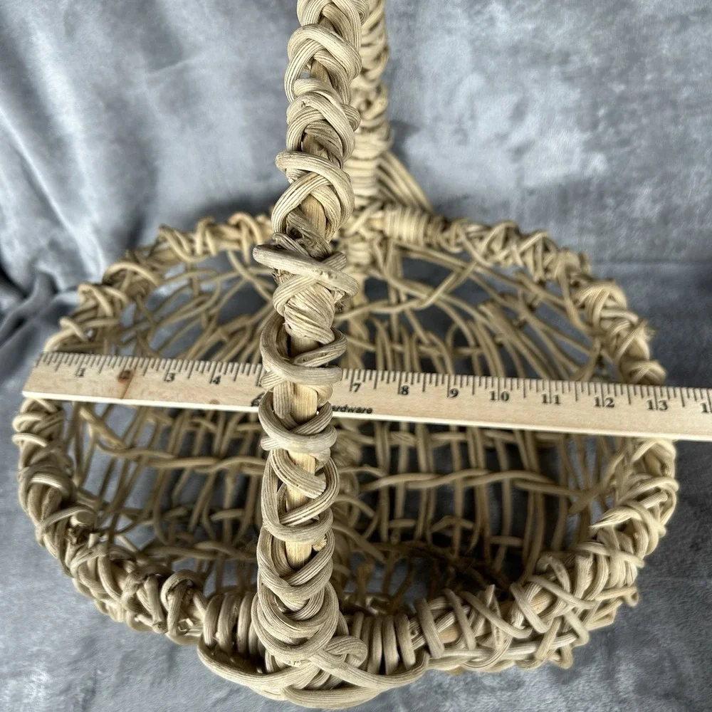 VTG Open Weave Egg Gathering Basket Top Handle Hand Woven Rustic Primitive Decor