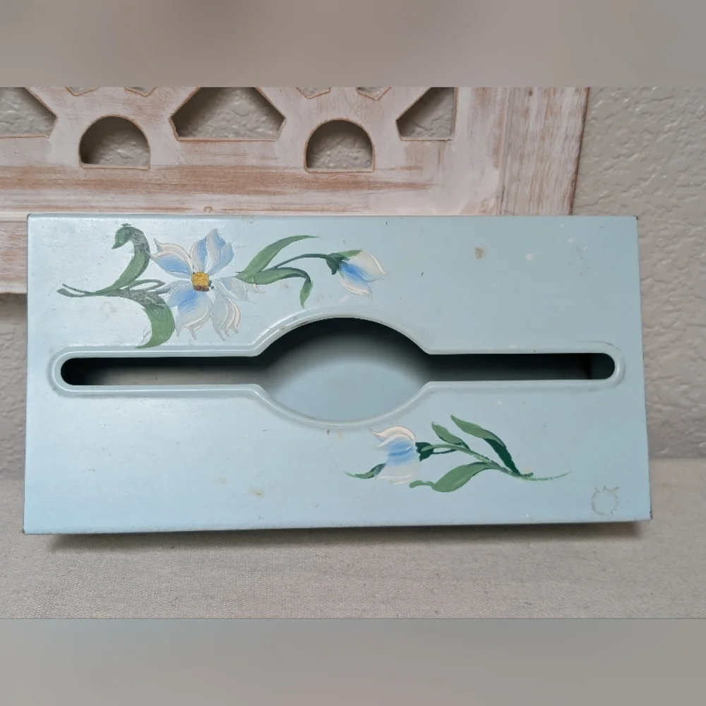 unbranded vintage metal