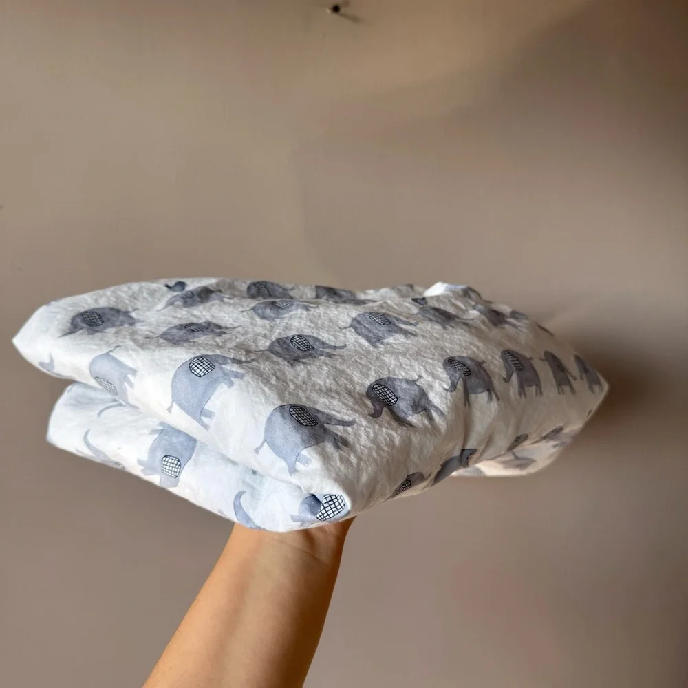 Pottery Barn Kids 100%‎ Organic Cotton Gray Elephant Fitted Crib Sheet
