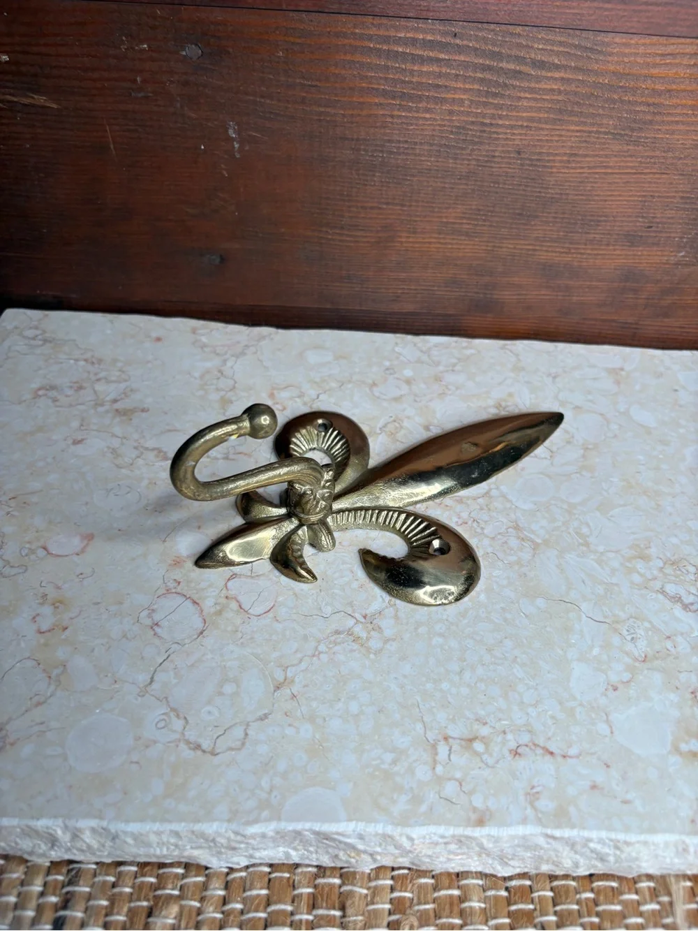 Vintage screws needed
