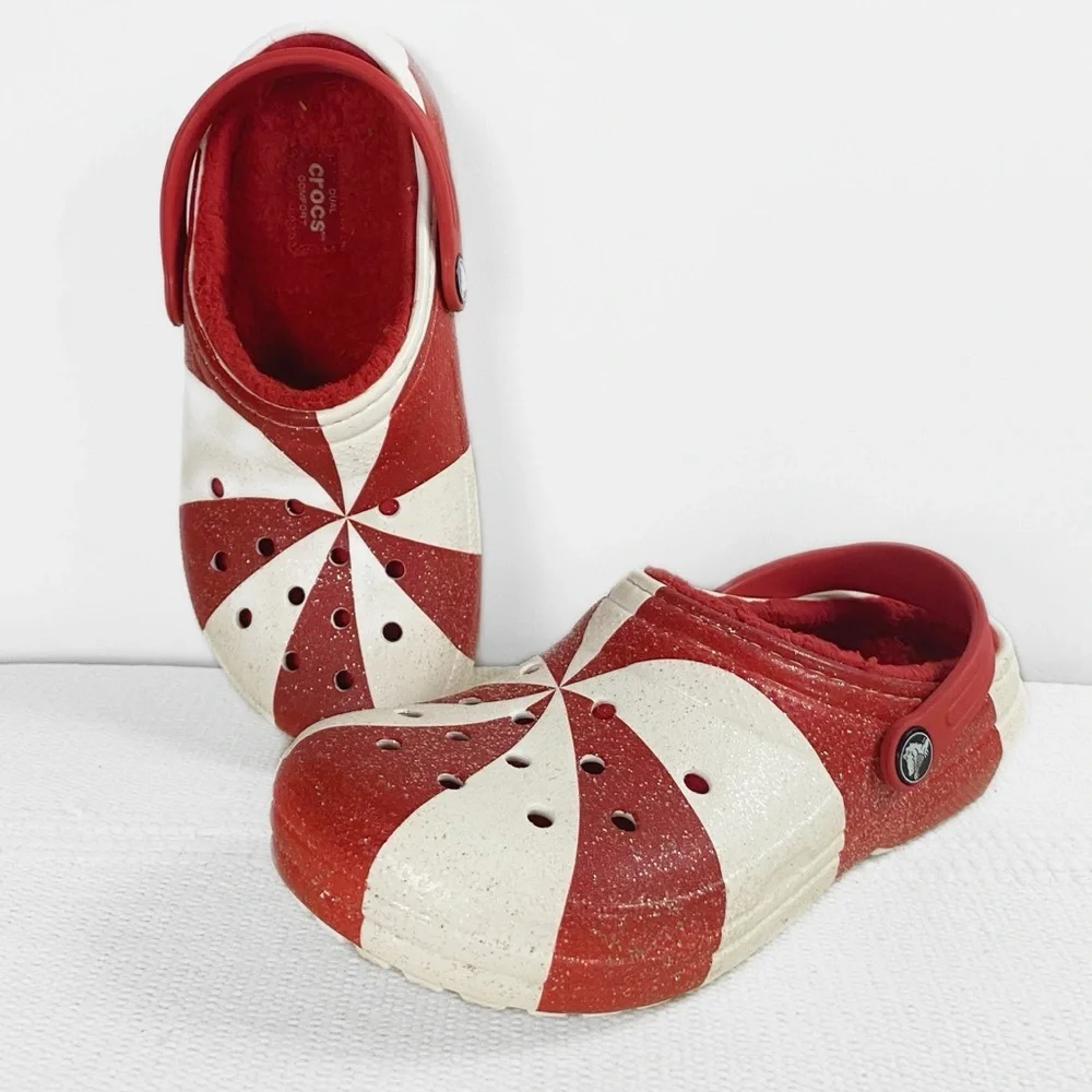 Crocs Kids Classic Lined Fuzzy Holiday Clogs Red & White Candy Cane size J4