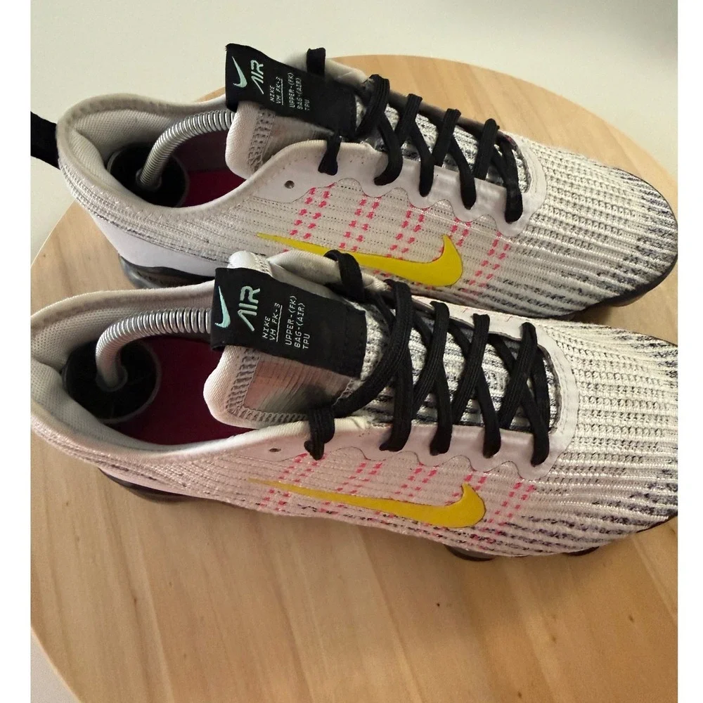 Nike Air VaporMax Flyknit 3 GS Running Shoes Kids Size 7Y Women's 8.5 BQ5238-102