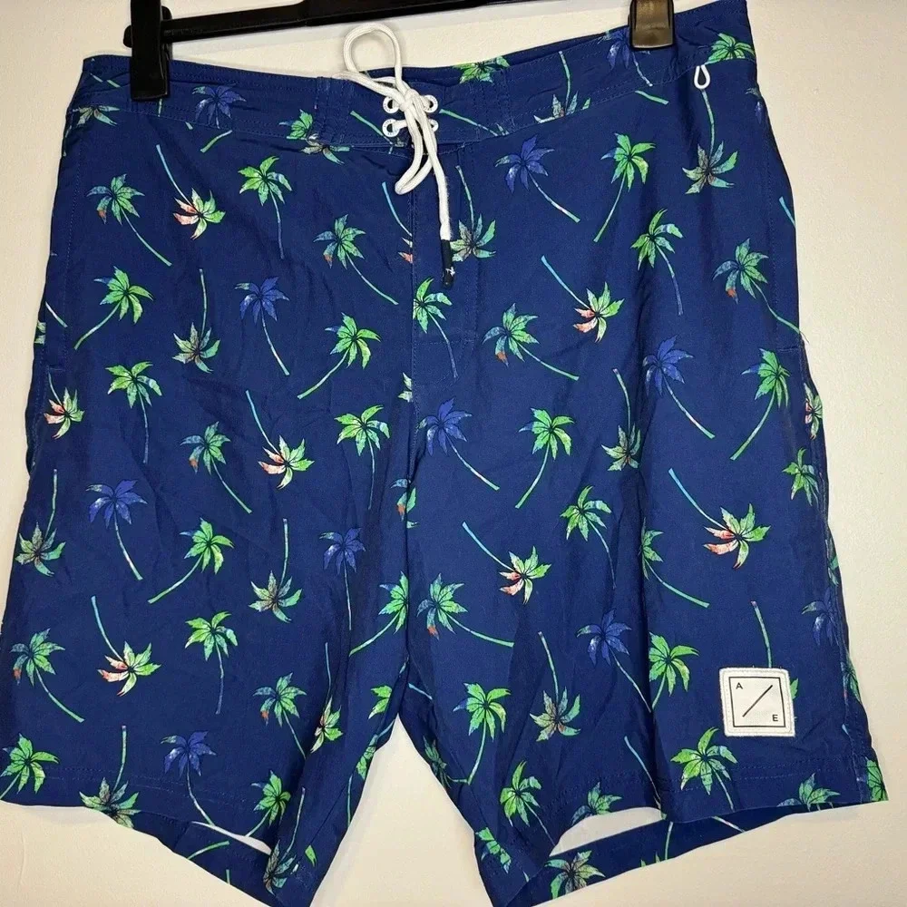 American Eagle Outfitters monday what pics