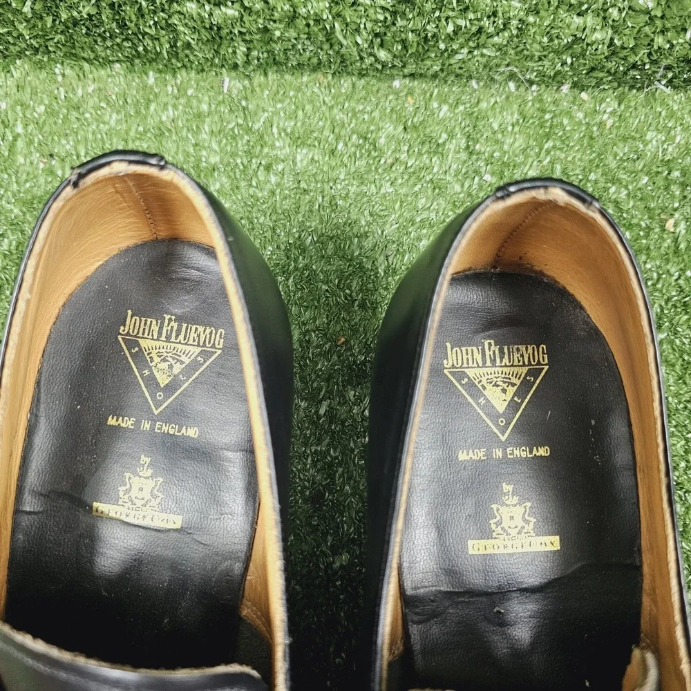 John Fluevog some light