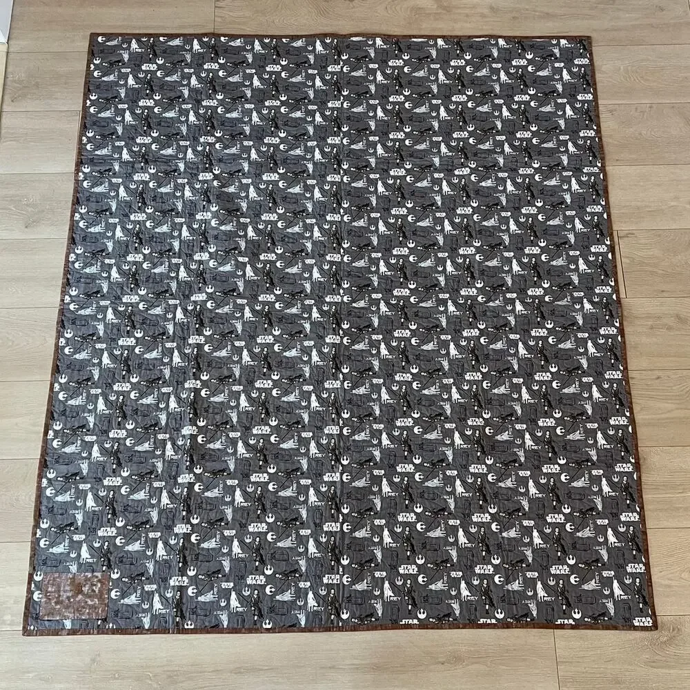 Handmade‎ Quilt 56x64 STAR WARS Rey 