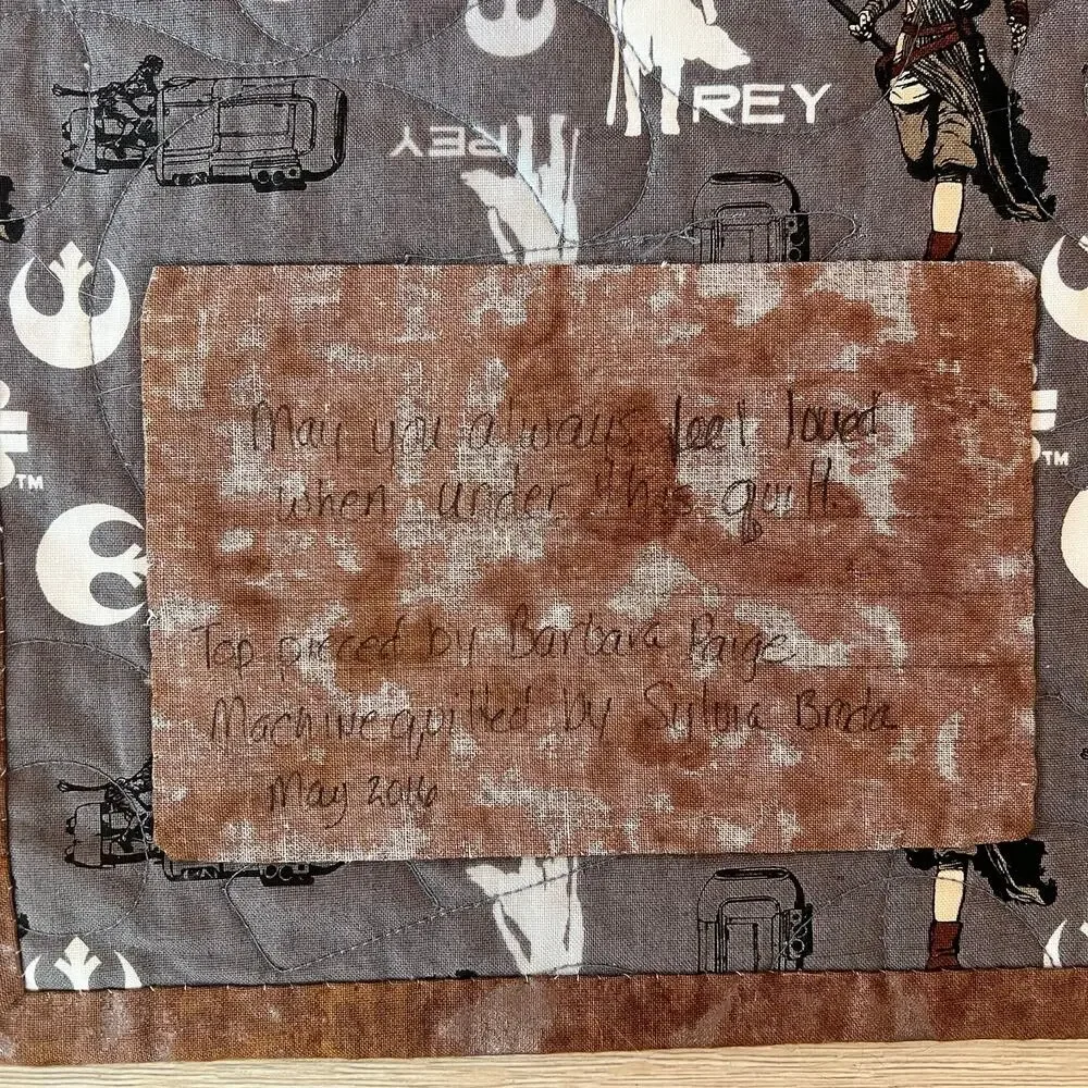 Handmade‎ Quilt 56x64 STAR WARS Rey 
