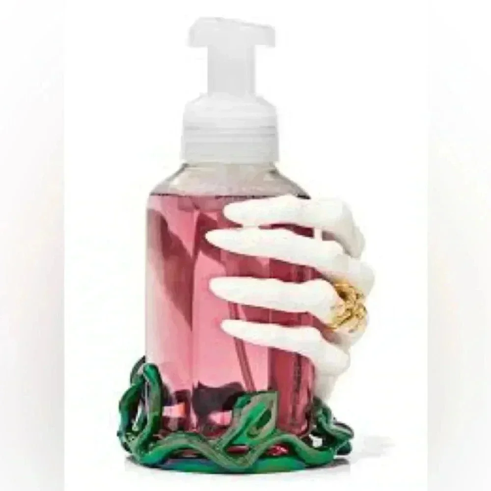 New BBW Halloween 2022 White Witch Hand Vine Soap Holder‎