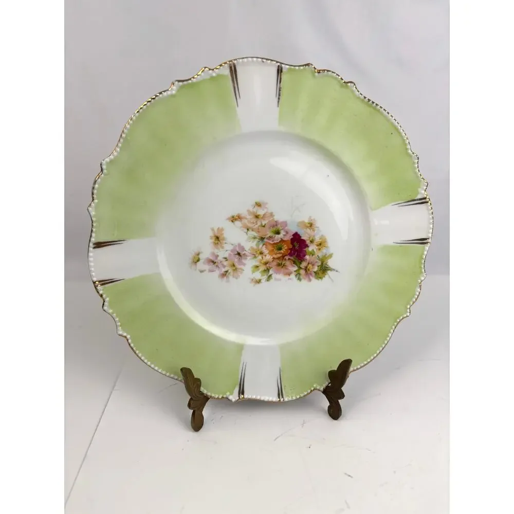 Antique Unmarked Hand Painted Porcelain Plate Green White Floral Gold Trim‎