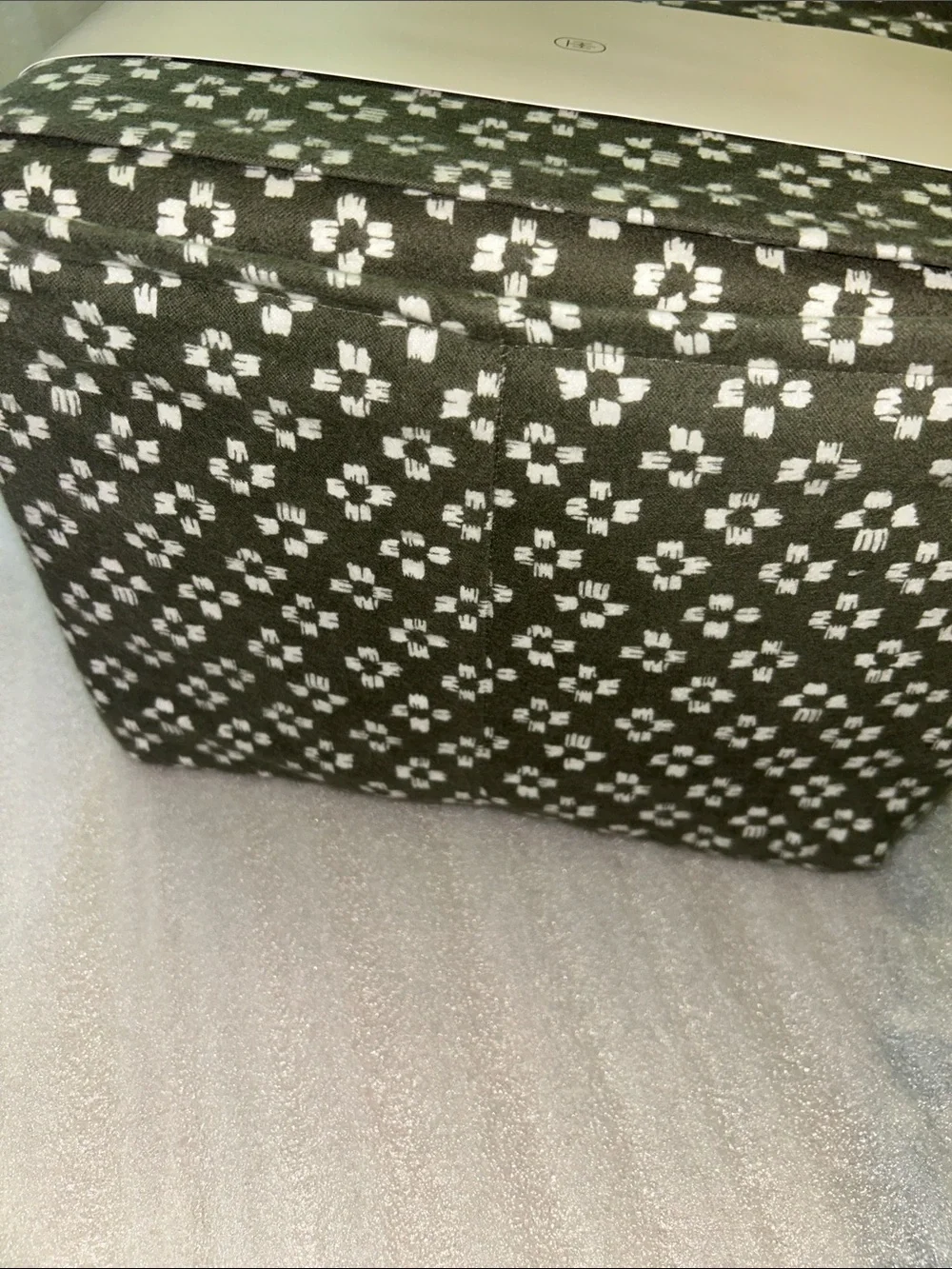 Threshold  King Green Geo 100% Cotton Flannel 4 -Piece Sheet Set