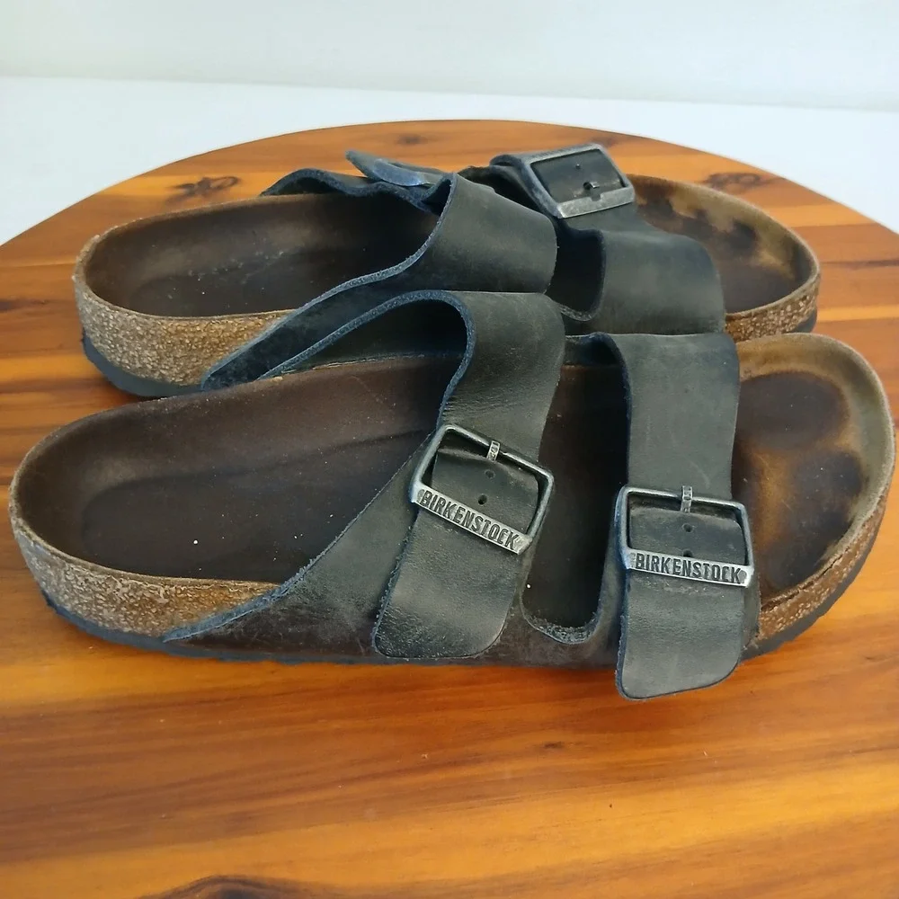 Birkenstock see images items