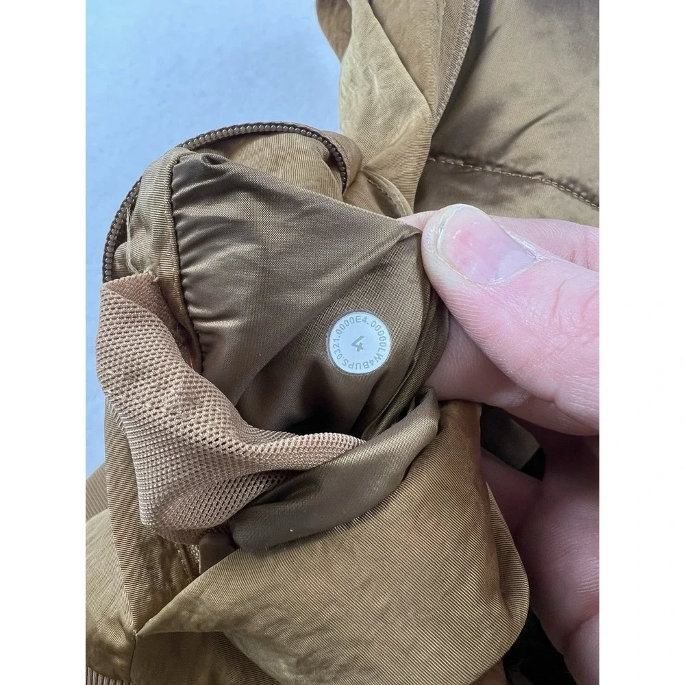 lululemon athletica excellent used
