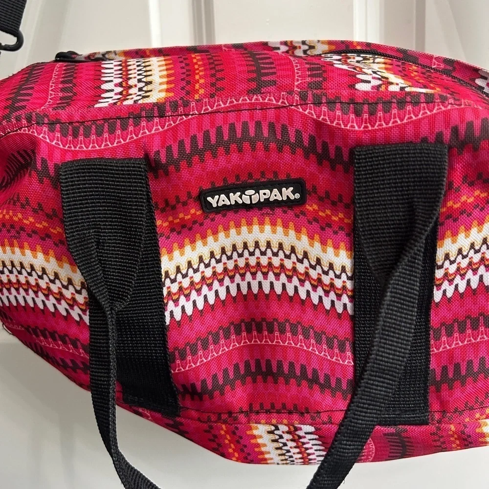Yak Pak vibrant yak