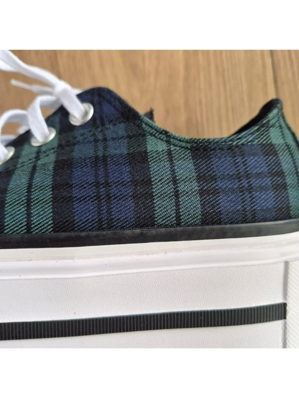 Converse sole store