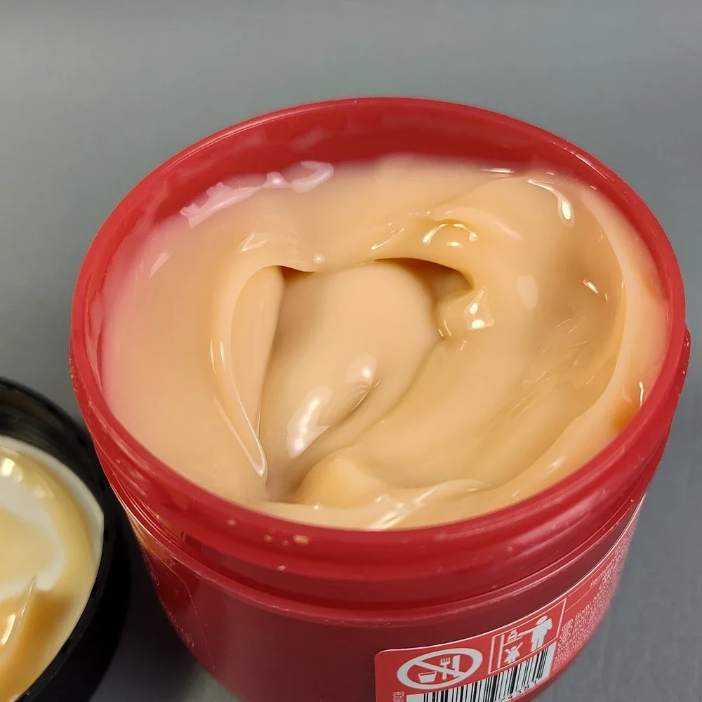 The Body Shop Strawberry Body Butter 6.75oz, Body Yogurt 6.98oz & Gel Lotion Lot