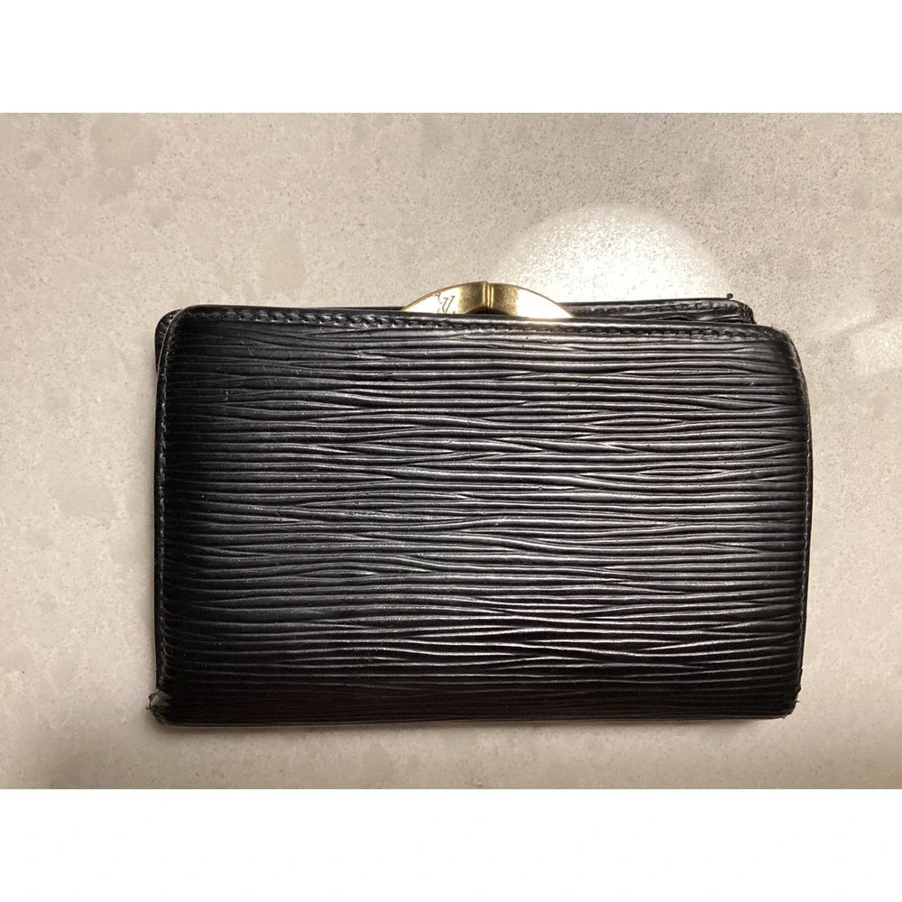 Louis Vuitton Epi Leather Bifold Wallet Coin‎ Purse Black