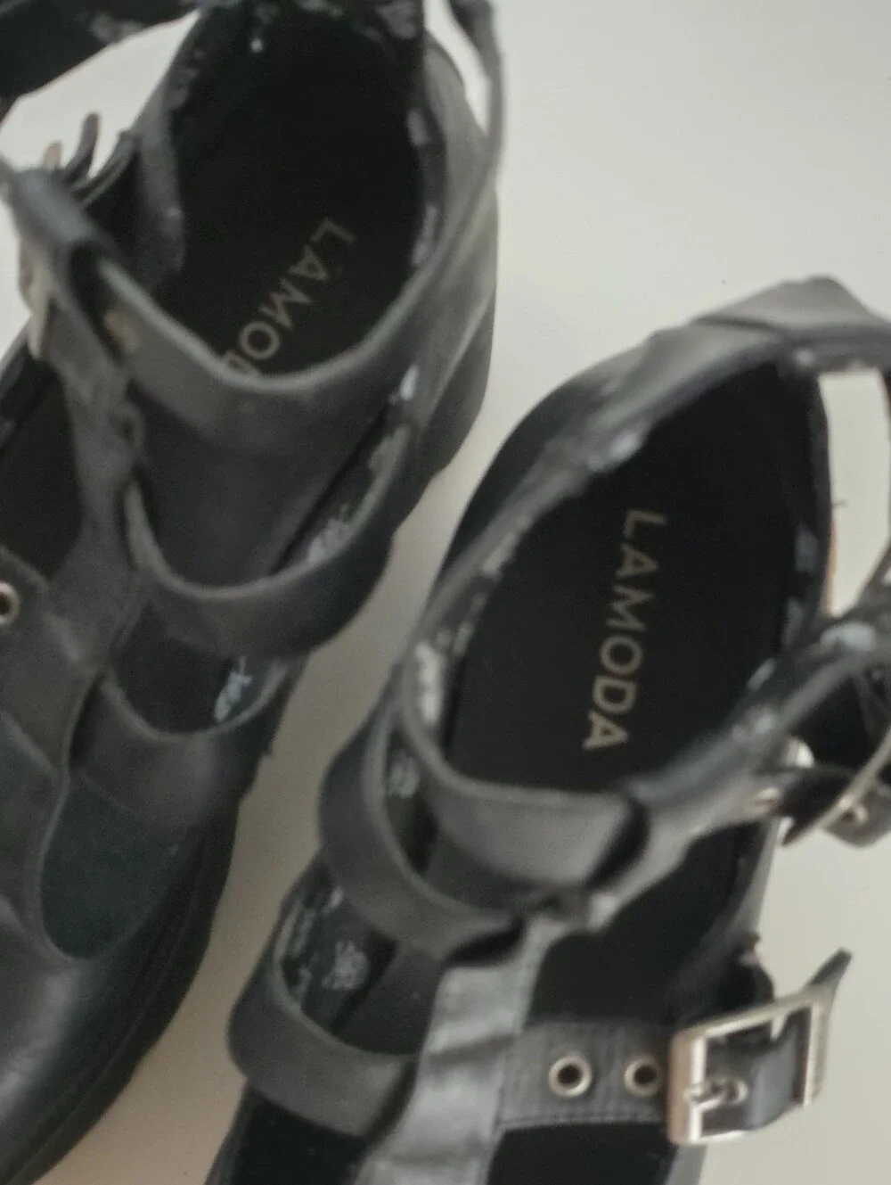 La Moda pre owned
