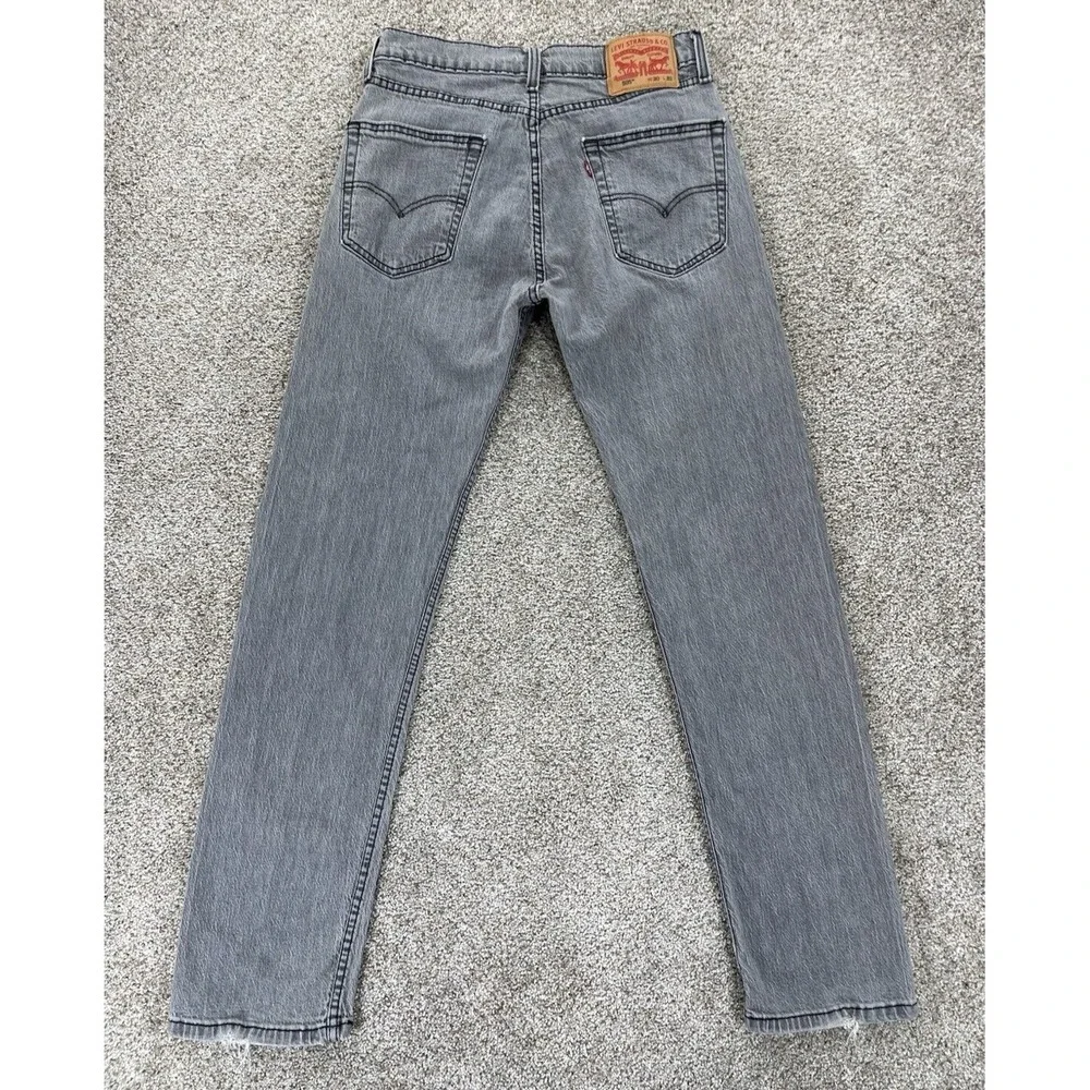 Levis made buzz owned