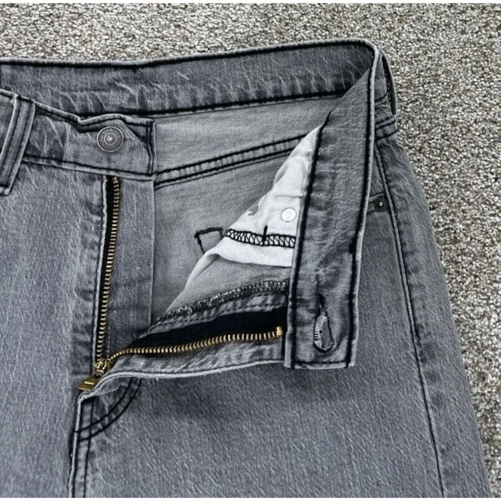 Levis buzz photos