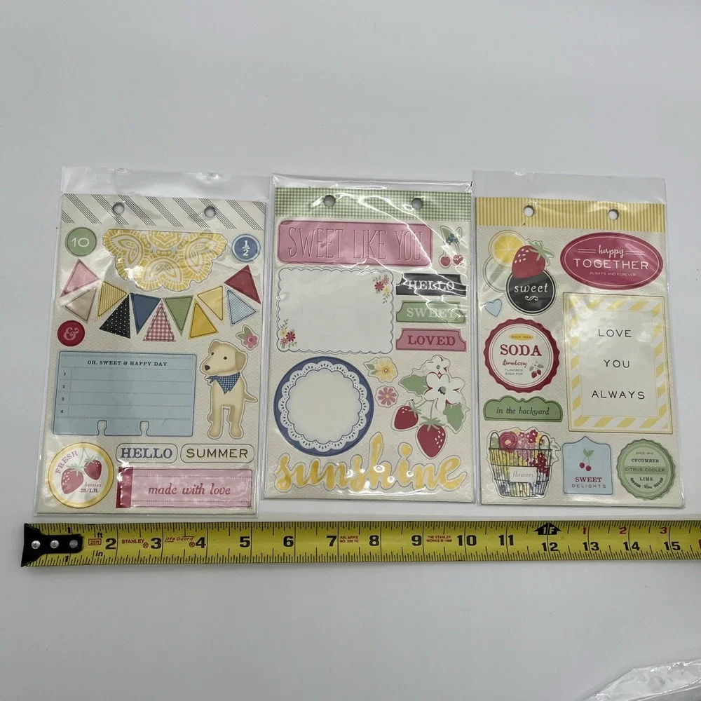 Assorted playtime embellishment holiday