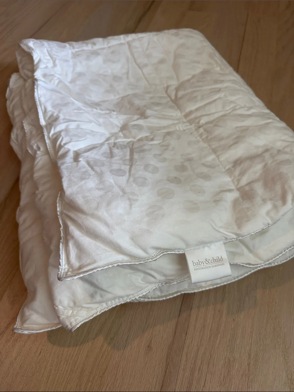 Restoration Hardware baby&child comforter in White