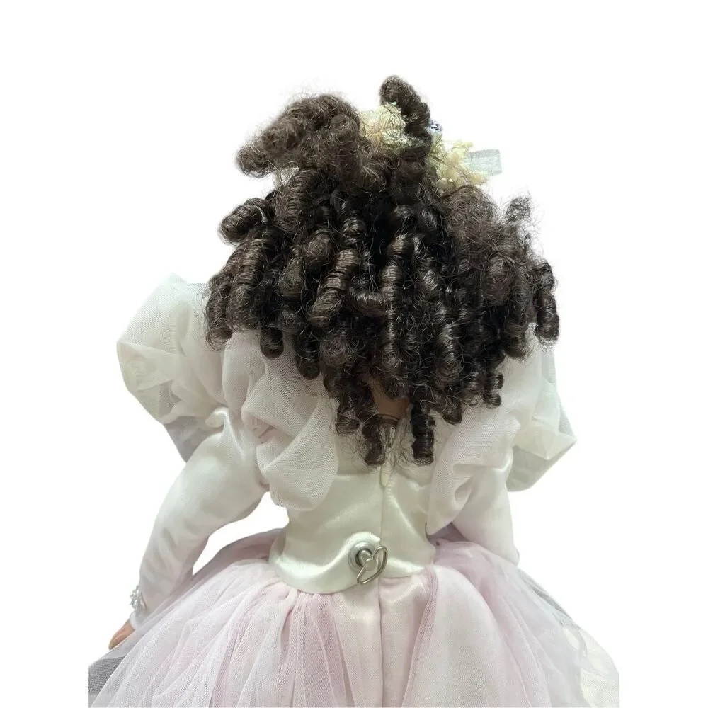 No Brand angel doll