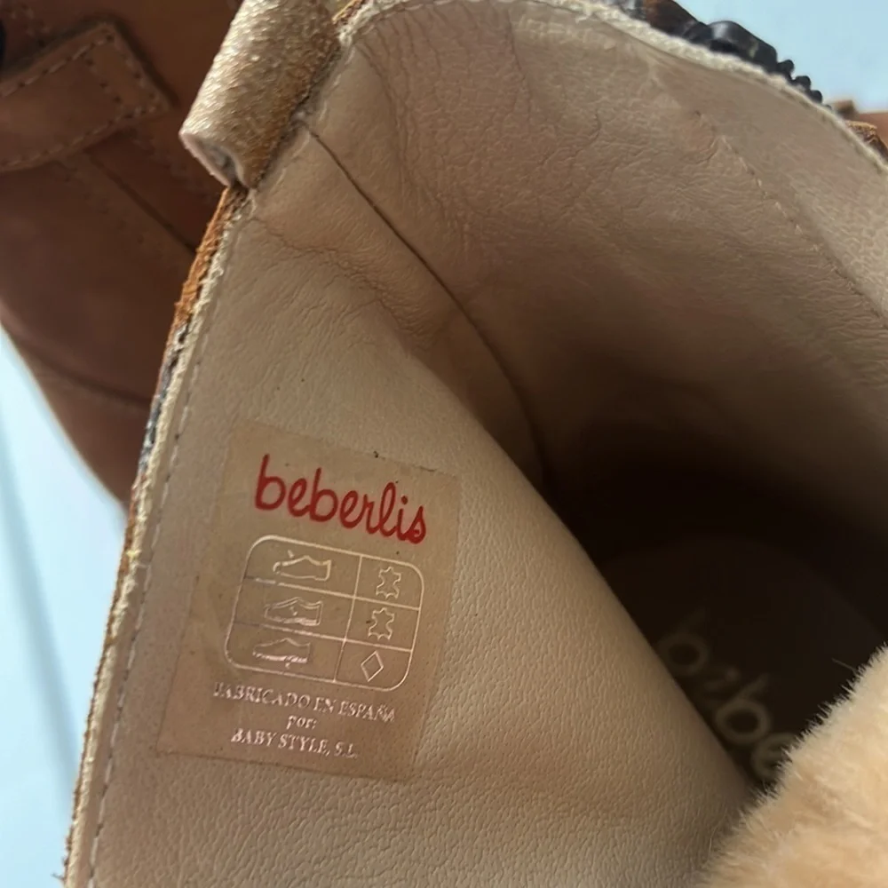 Beberlis golden cognac