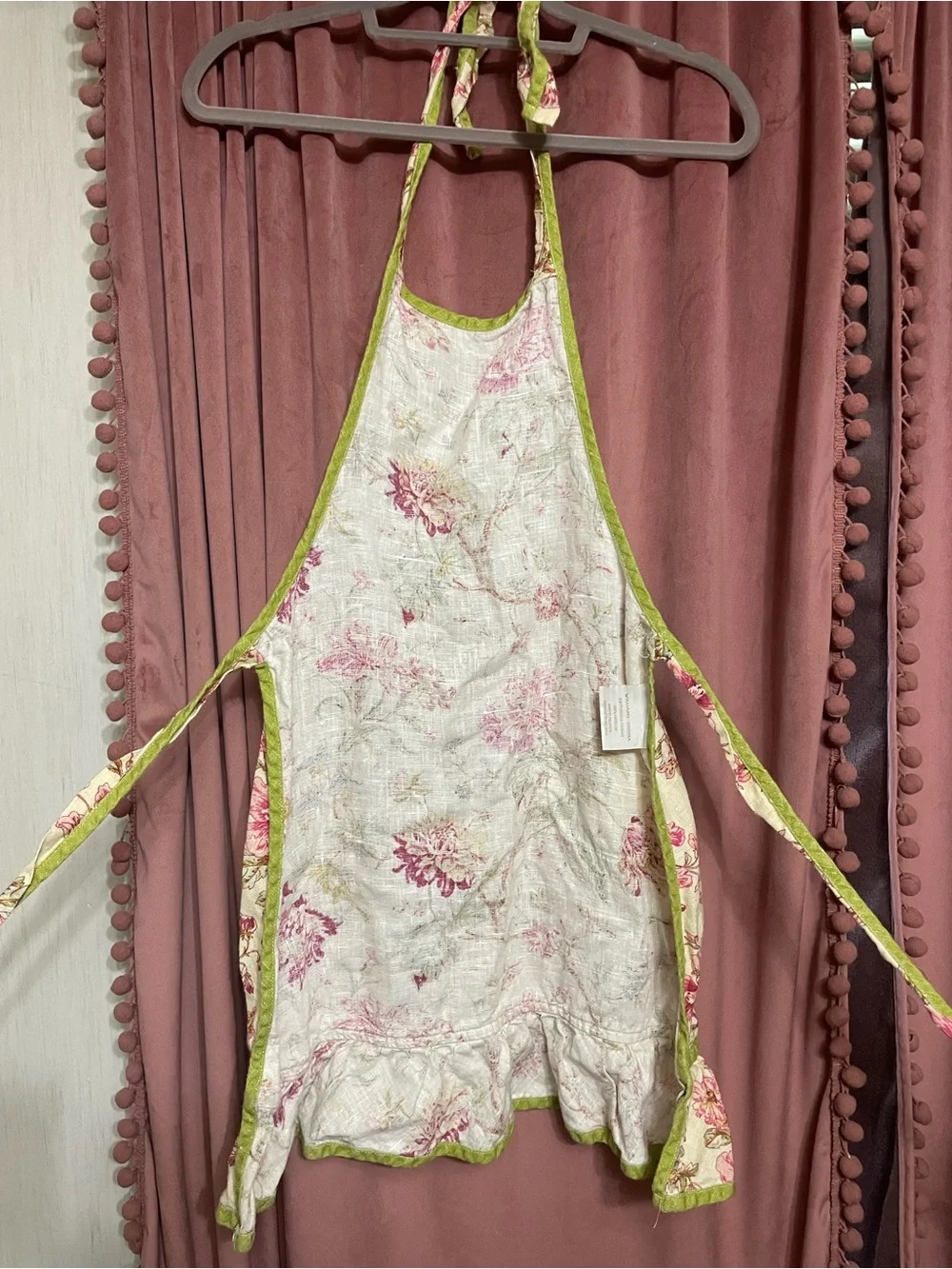 Williams Sonoma Floral Ruffled Apron with Green Trim