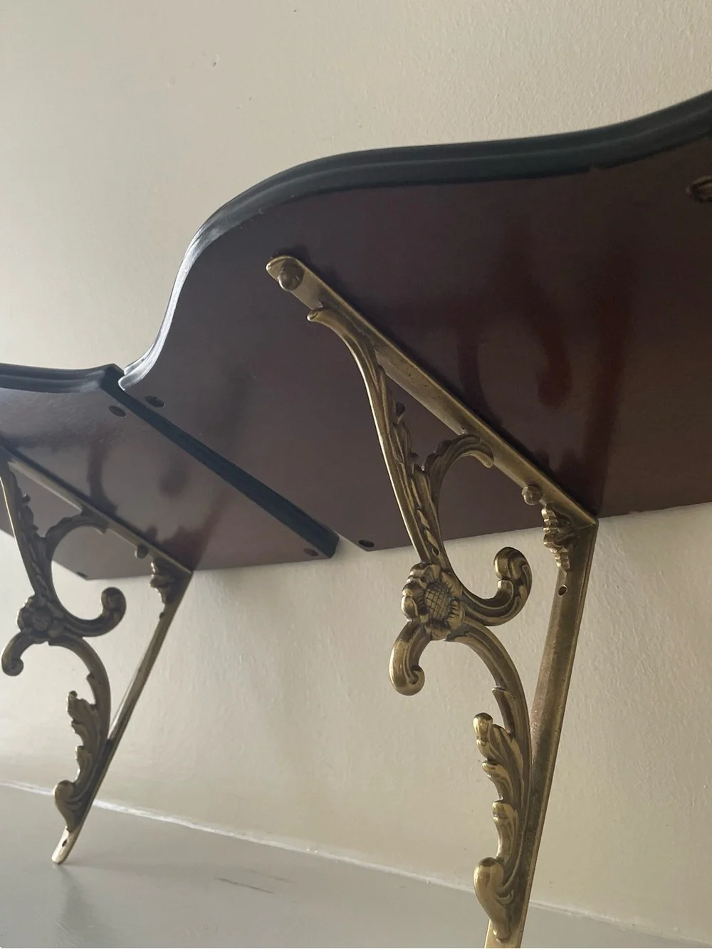 Unbranded pretty vintage