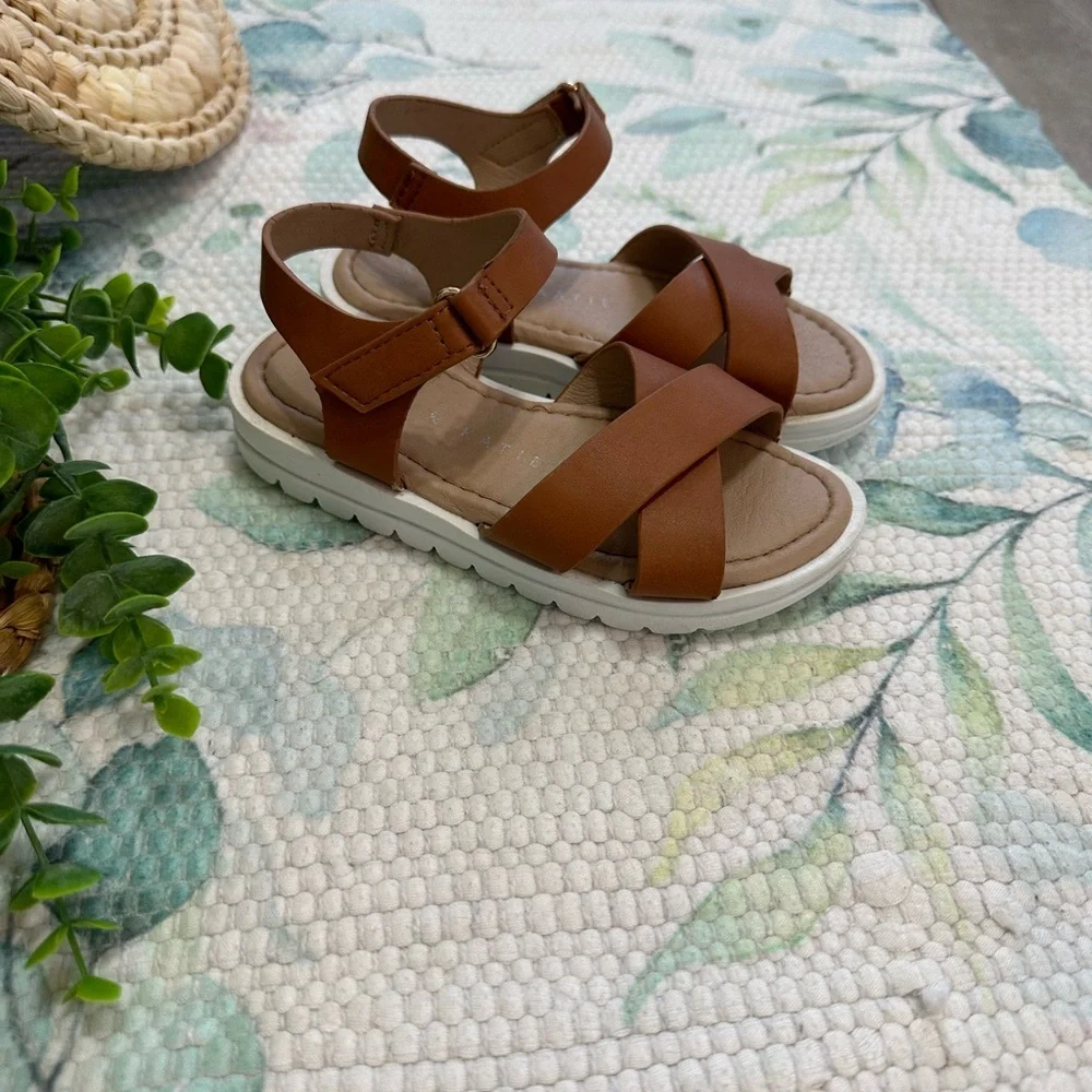Kelly & Katie Toddler Girls Lil Polly Sandals Size 9.5