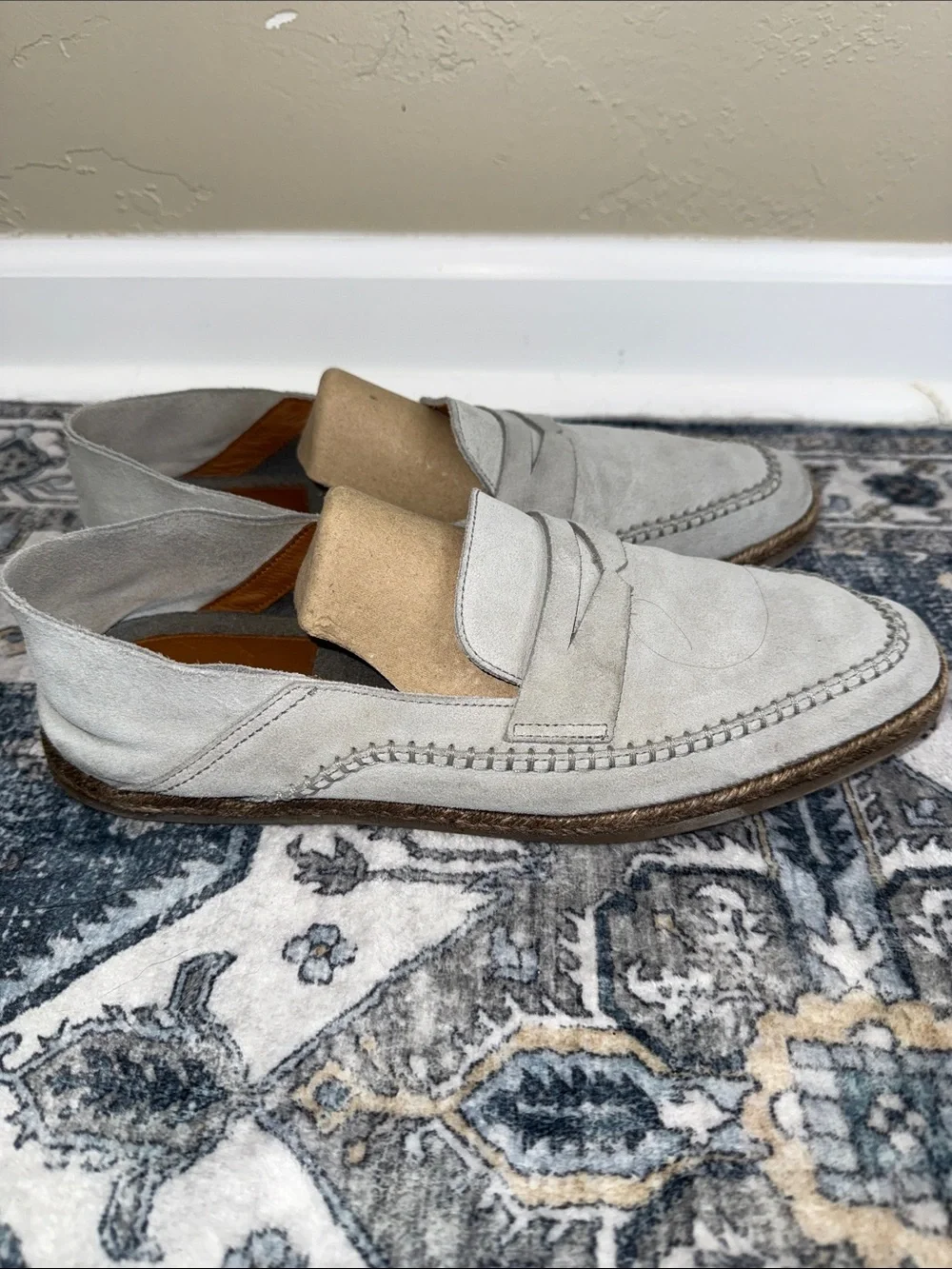 Aquatalia us item