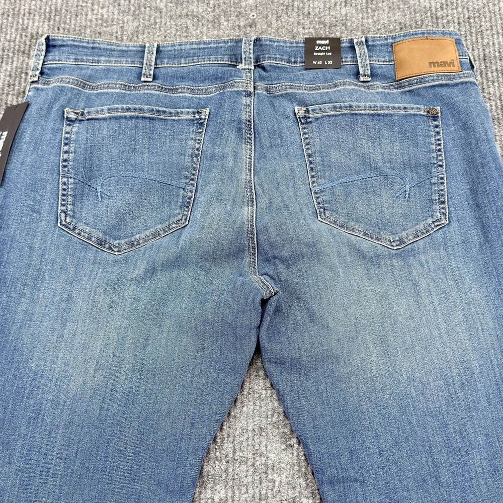 NWT Mavi Zach Jeans Men 42x32 Blue Medium Wash Straight Leg Stretch Denim Casual