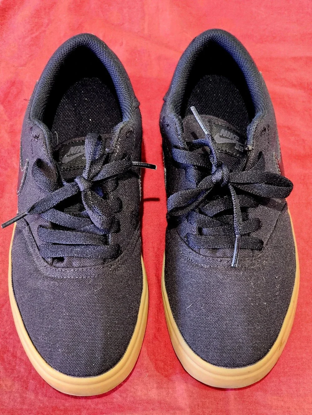 Nike canvas closure flexible