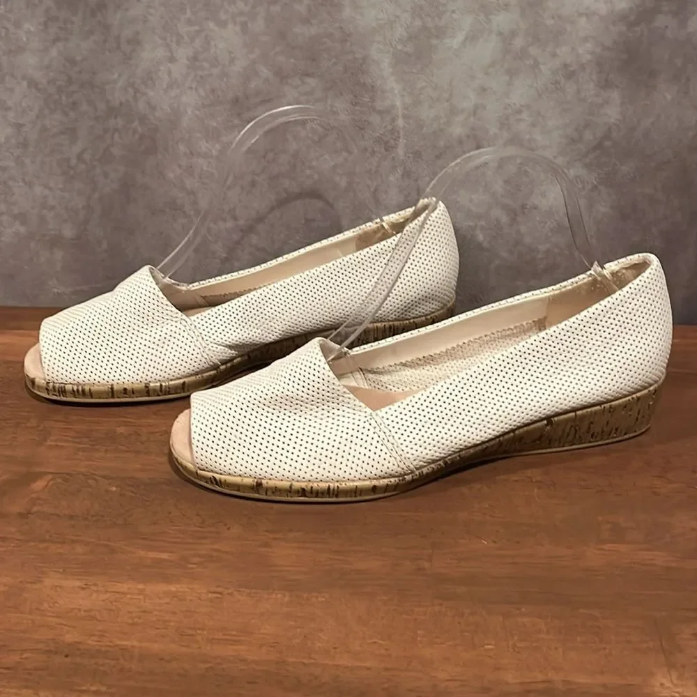AEROSOLES spring break