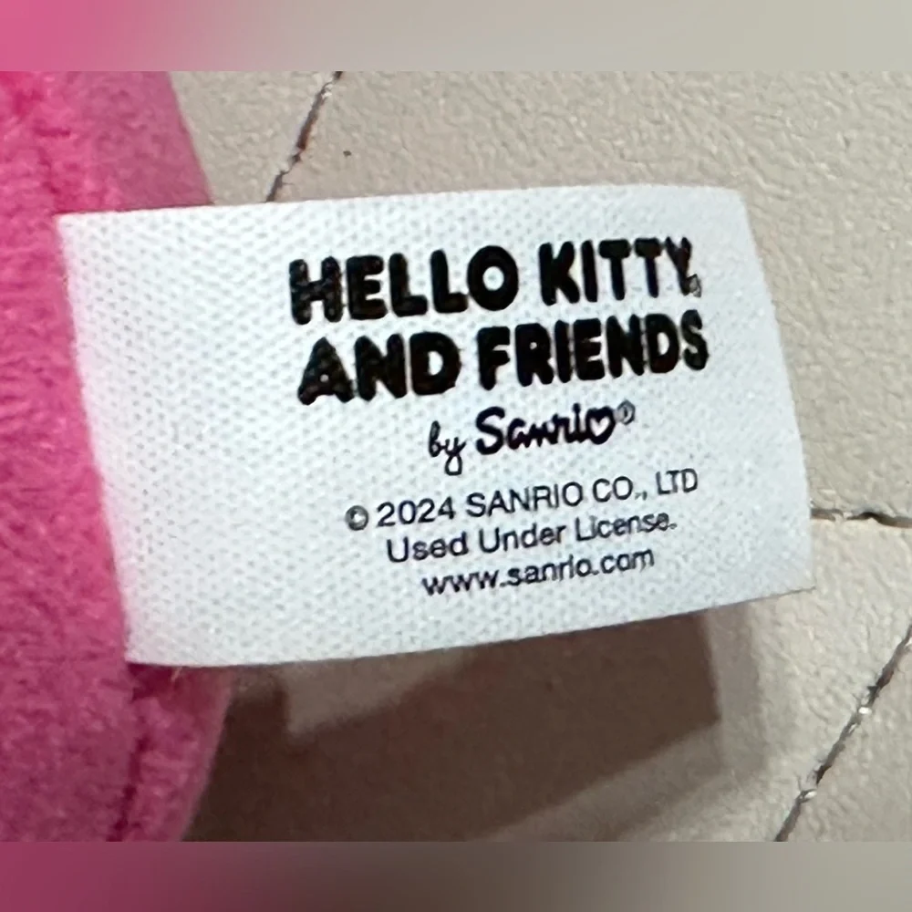 Hello Kitty hello kitty