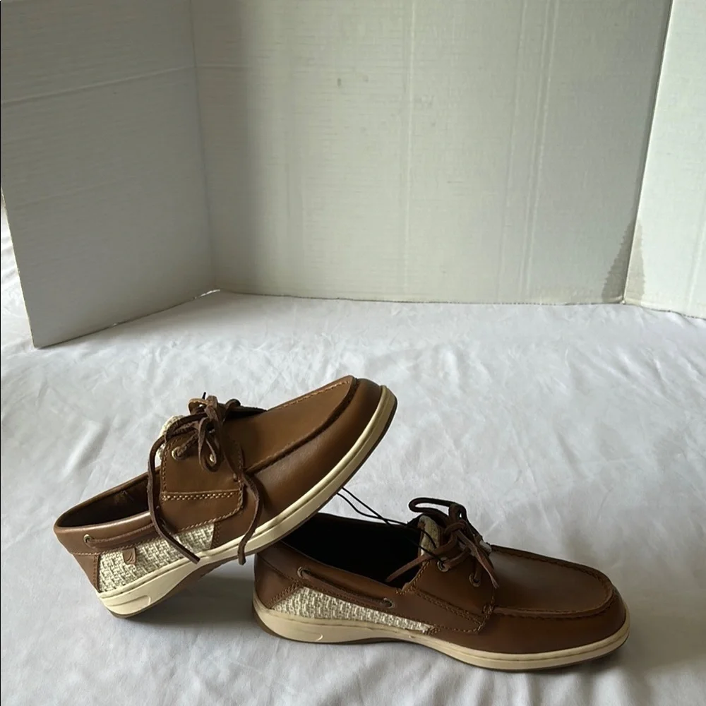 Sperry stylish brown