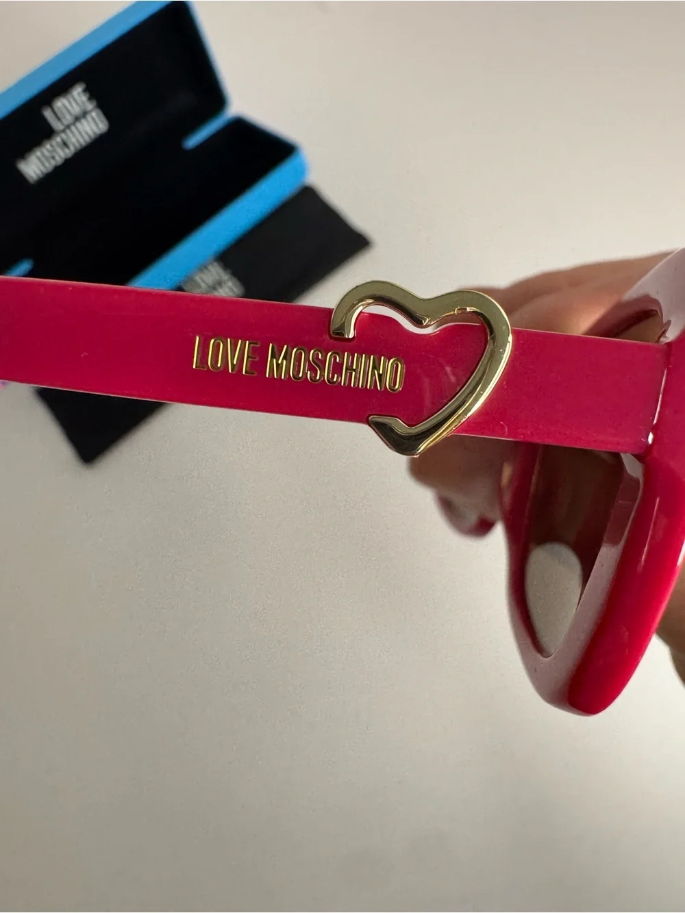 Love Moschino bold love