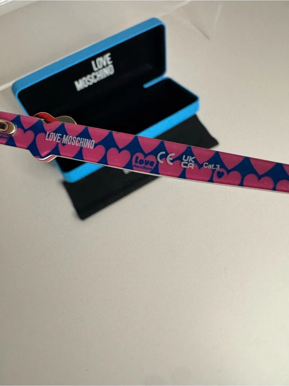 Love Moschino tags thank video