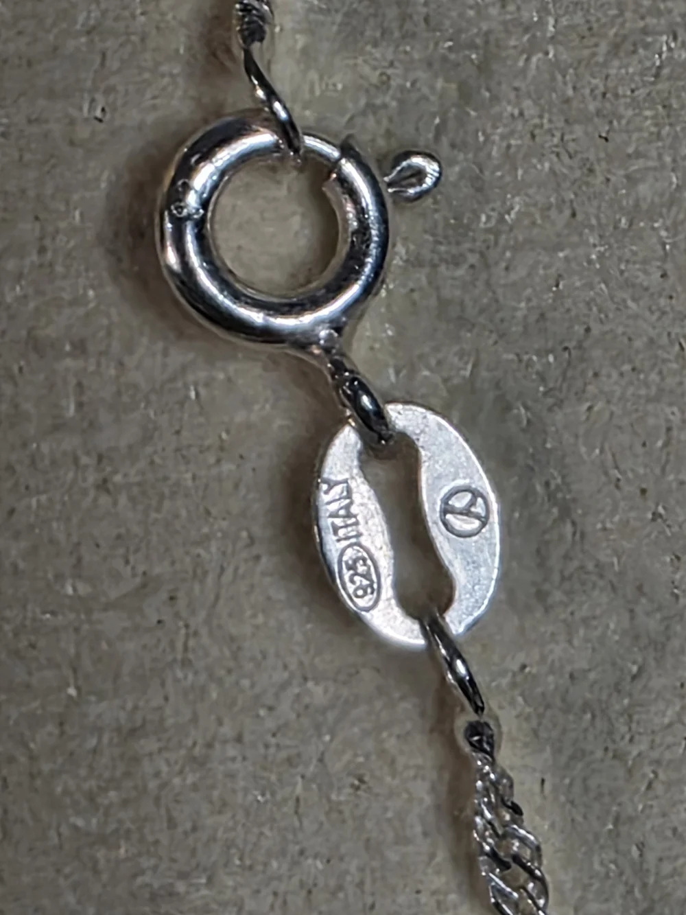 JCM delicate necklace
