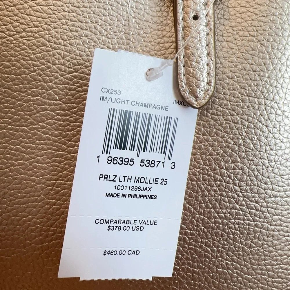 NWT Coach Mollie Tote Bag 25‎