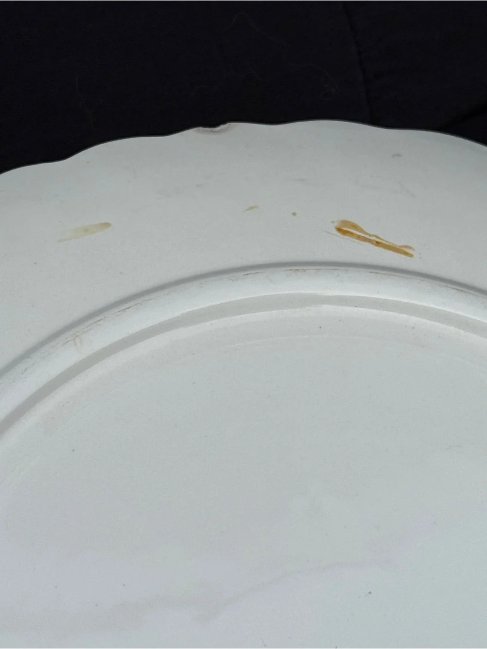 Salem Swril white ceramic